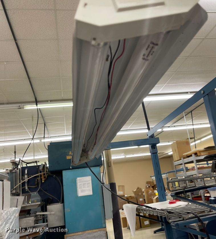 image for item MJ9696 (7) work stations