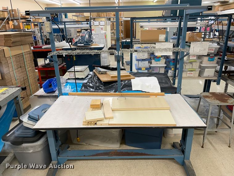 image for item MJ9696 (7) work stations