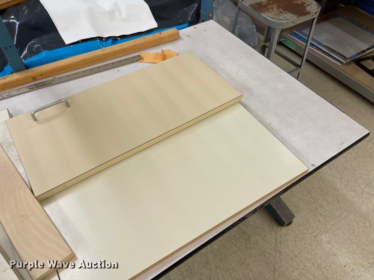 image for item MJ9696 (7) work stations