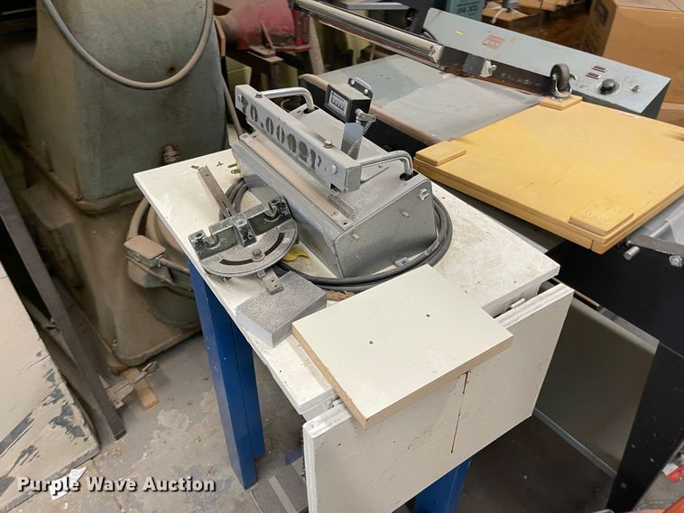 image for item MJ9700 Tools