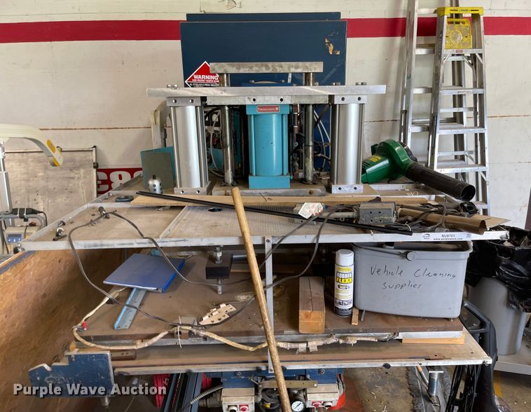 image for item MJ9701 Sealing machine