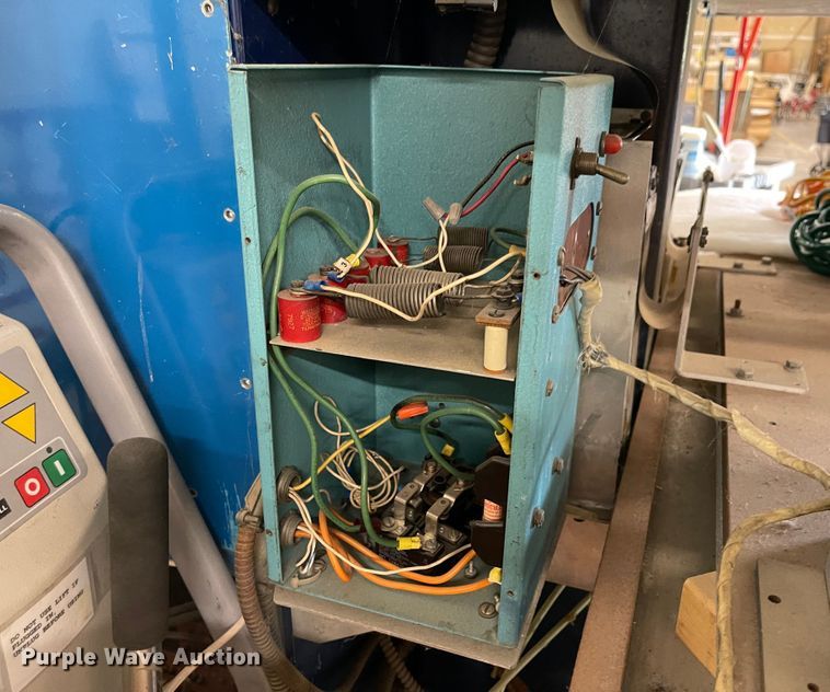 image for item MJ9701 Sealing machine