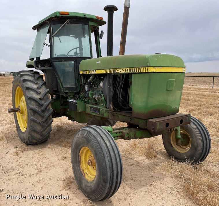 image for item DJ5131 1982 John Deere 4640  tractor