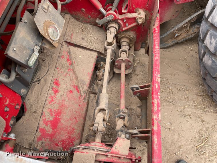 image for item DJ5133 2014 Massey Ferguson WR9760  windrower