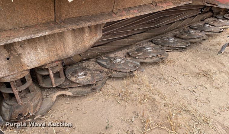 image for item DJ5133 2014 Massey Ferguson WR9760  windrower