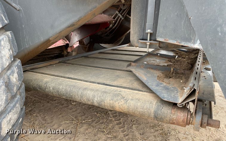 image for item DJ5133 2014 Massey Ferguson WR9760  windrower