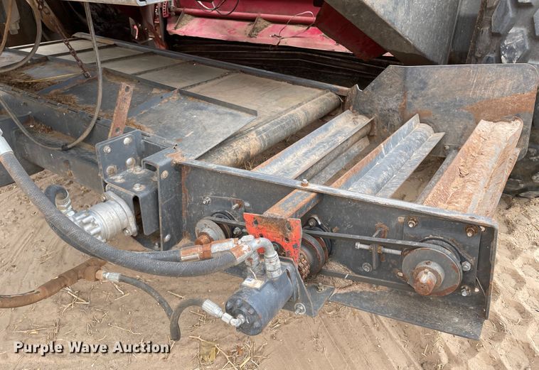 image for item DJ5133 2014 Massey Ferguson WR9760  windrower