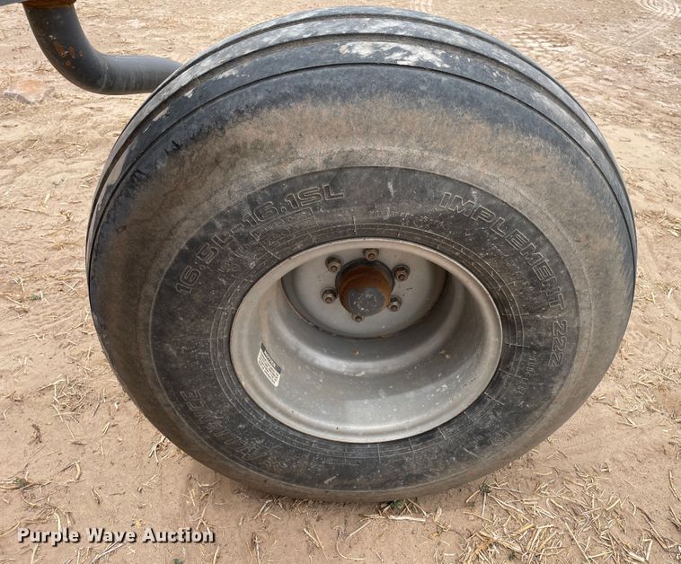 image for item DJ5133 2014 Massey Ferguson WR9760  windrower