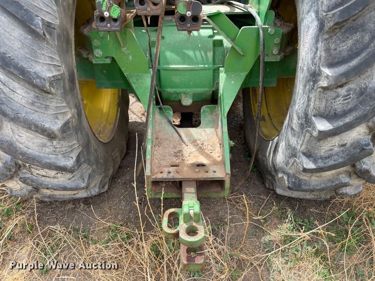 image for item DJ5134 1993 John Deere 8870  4WD tractor