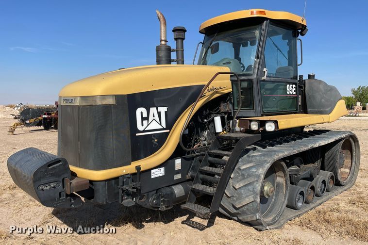image for item DJ5135 1998 Caterpillar Challenger 95E  tractor