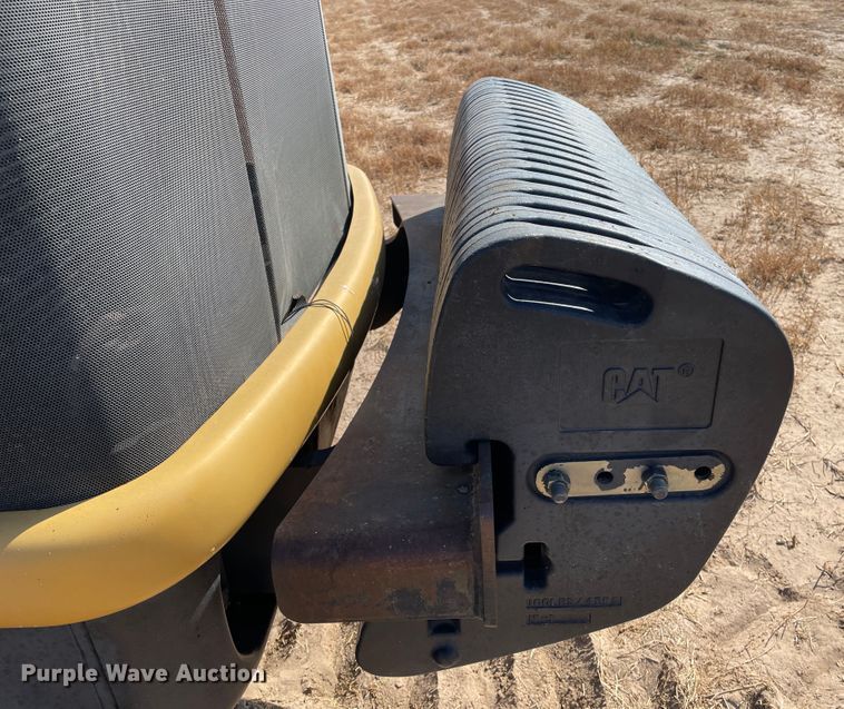 image for item DJ5135 1998 Caterpillar Challenger 95E  tractor