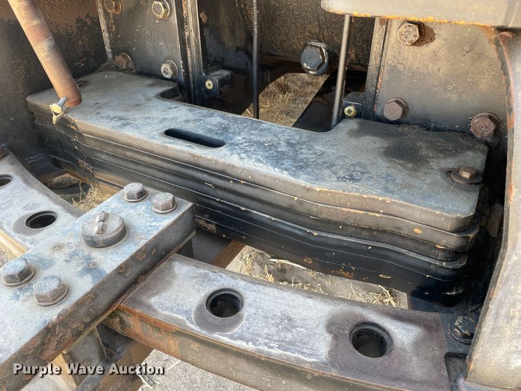 image for item DJ5135 1998 Caterpillar Challenger 95E  tractor