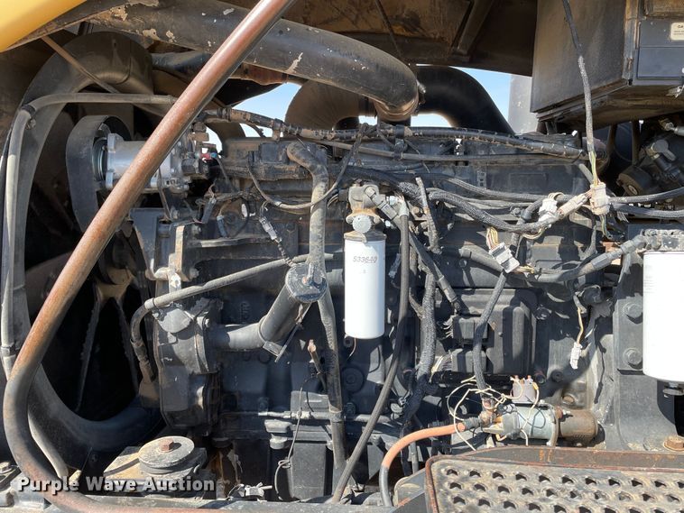 image for item DJ5135 1998 Caterpillar Challenger 95E  tractor