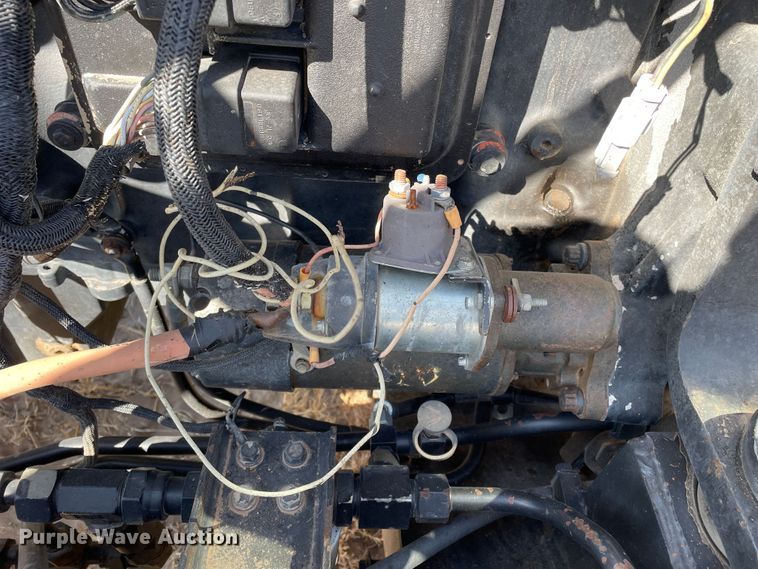 image for item DJ5135 1998 Caterpillar Challenger 95E  tractor