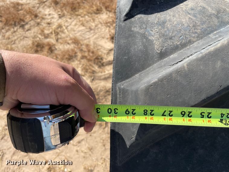 image for item DJ5135 1998 Caterpillar Challenger 95E  tractor