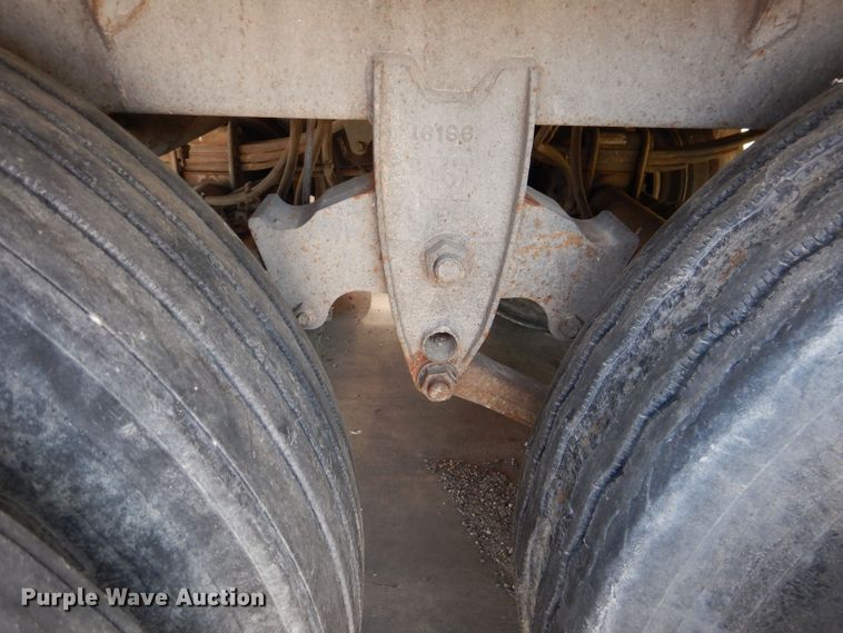 image for item DJ8953 2006 Innovative SFS-45  walking floor trailer