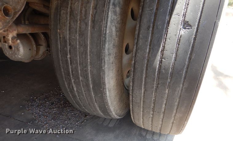 image for item DJ8953 2006 Innovative SFS-45  walking floor trailer