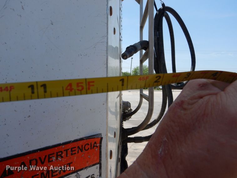 image for item DJ8953 2006 Innovative SFS-45  walking floor trailer