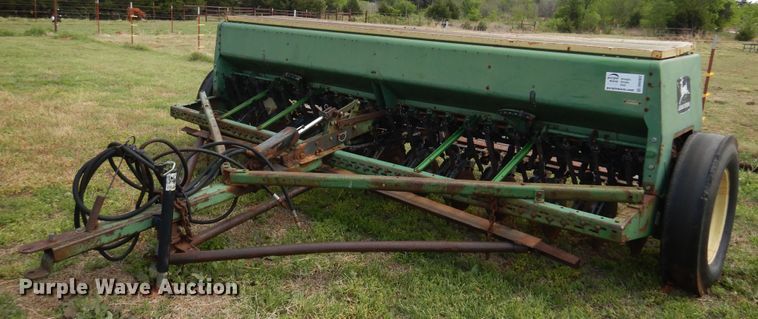 image for item DK0902 John Deere 8350  grain drill