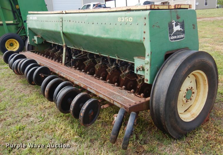 image for item DK0902 John Deere 8350  grain drill