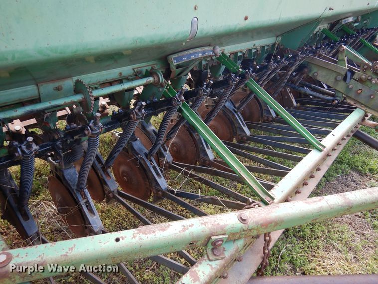 image for item DK0902 John Deere 8350  grain drill