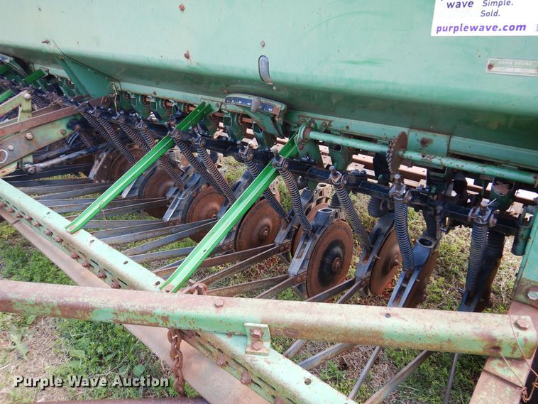 image for item DK0902 John Deere 8350  grain drill