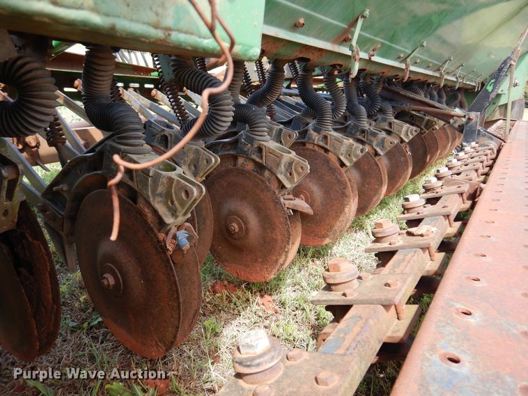 image for item DK0902 John Deere 8350  grain drill