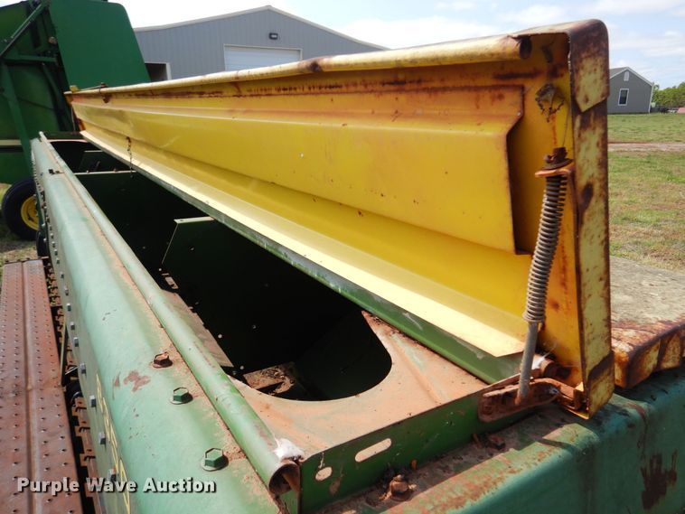image for item DK0902 John Deere 8350  grain drill