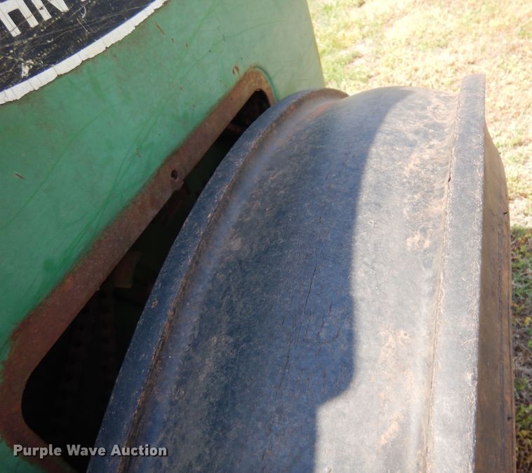 image for item DK0902 John Deere 8350  grain drill