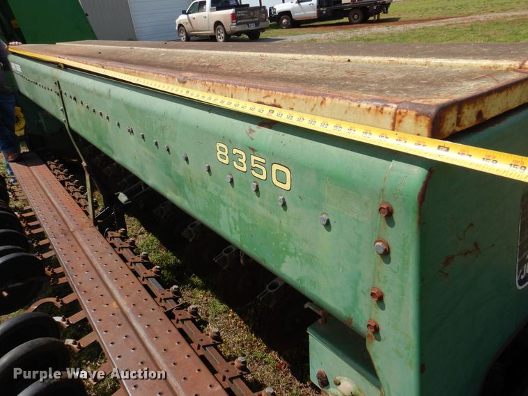 image for item DK0902 John Deere 8350  grain drill