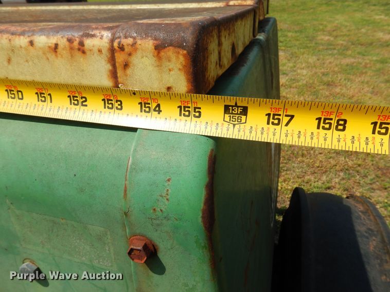 image for item DK0902 John Deere 8350  grain drill