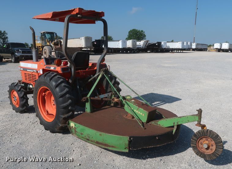 image for item DK3698 1988 Kubota L2550D GST  MFWD tractor