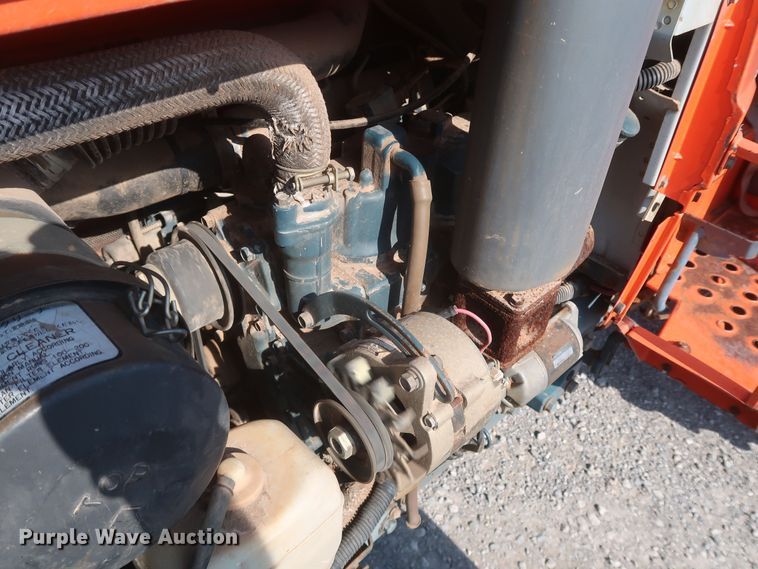 image for item DK3698 1988 Kubota L2550D GST  MFWD tractor