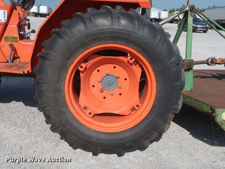 image for item DK3698 1988 Kubota L2550D GST  MFWD tractor