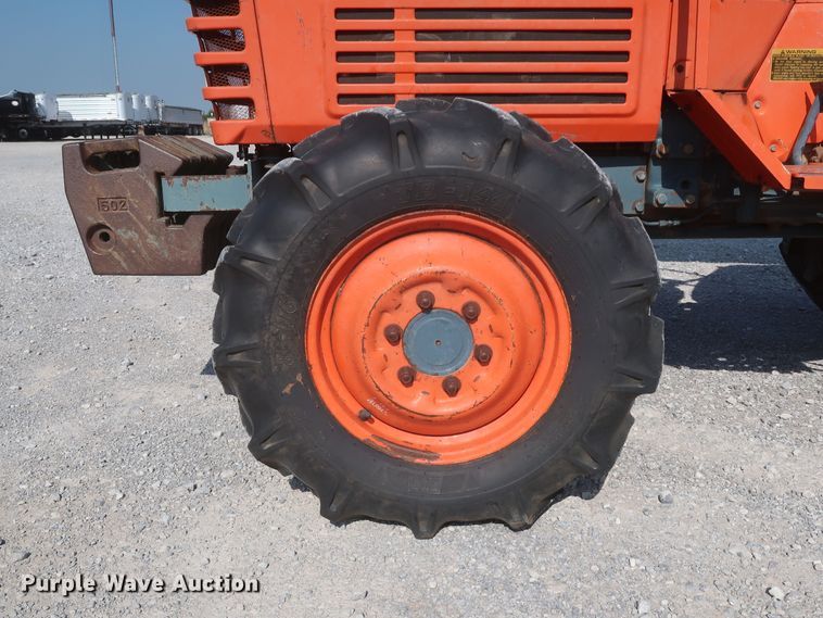 image for item DK3698 1988 Kubota L2550D GST  MFWD tractor