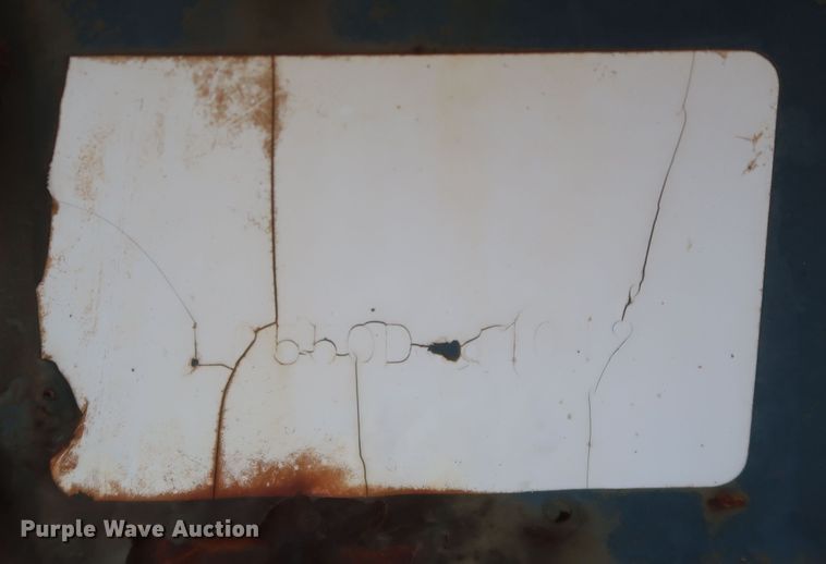 image for item DK3698 1988 Kubota L2550D GST  MFWD tractor