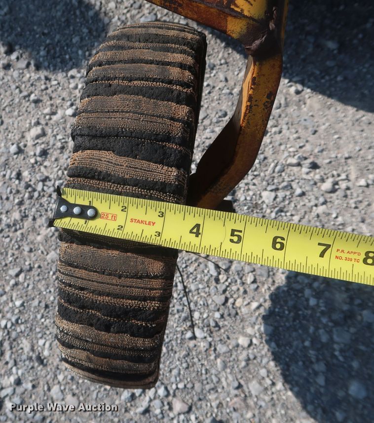 image for item DK3698 1988 Kubota L2550D GST  MFWD tractor