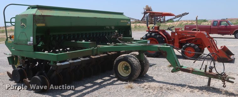 image for item DK3704 2003 John Deere 1590  grain drill