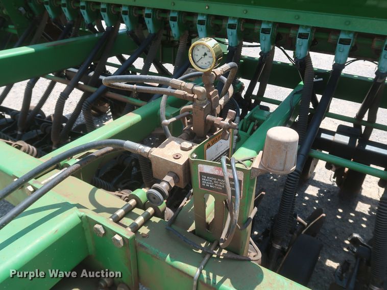 image for item DK3704 2003 John Deere 1590  grain drill