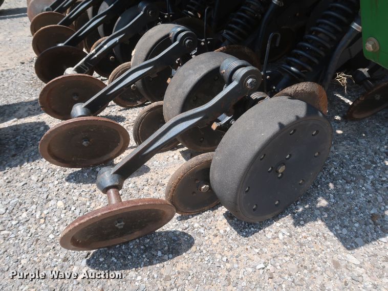 image for item DK3704 2003 John Deere 1590  grain drill