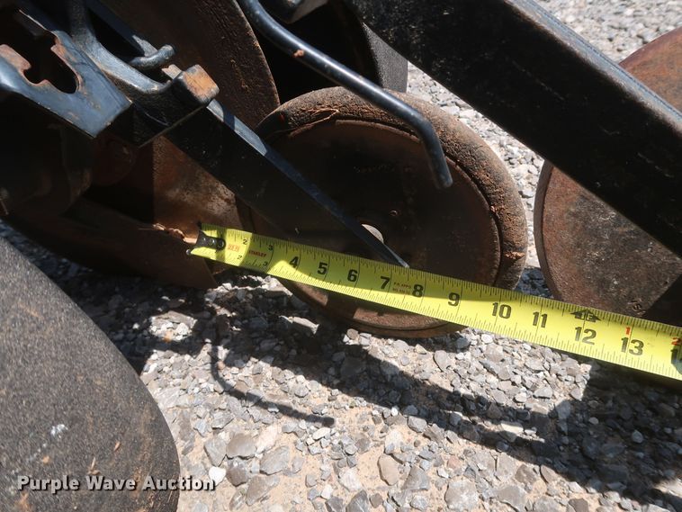 image for item DK3704 2003 John Deere 1590  grain drill