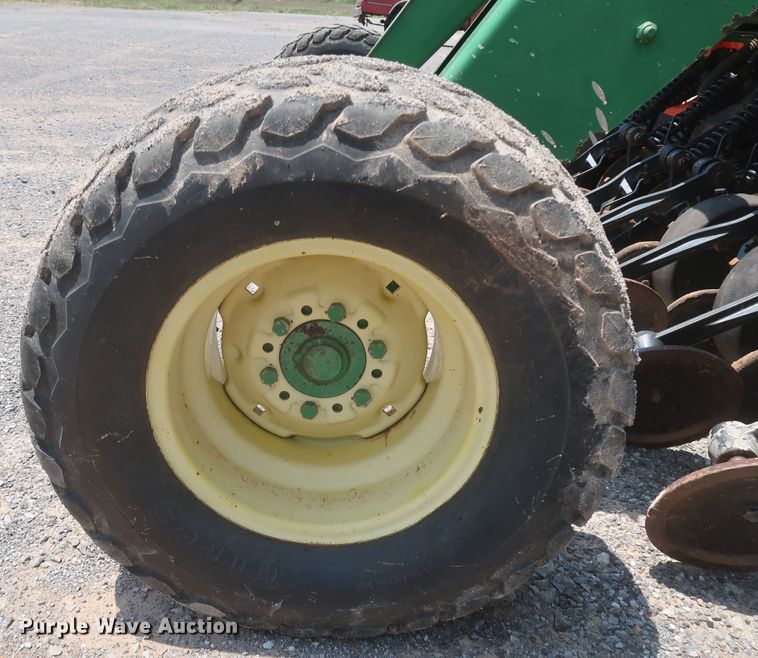 image for item DK3704 2003 John Deere 1590  grain drill