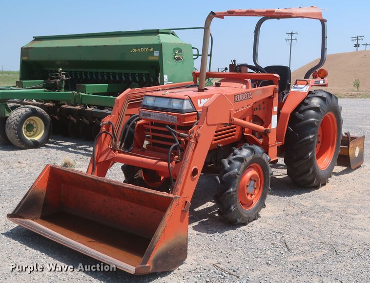image for item DK3705 Kubota L3650 GST  MFWD tractor