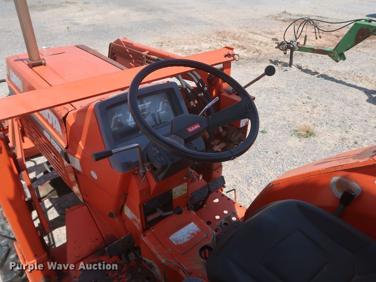 image for item DK3705 Kubota L3650 GST  MFWD tractor
