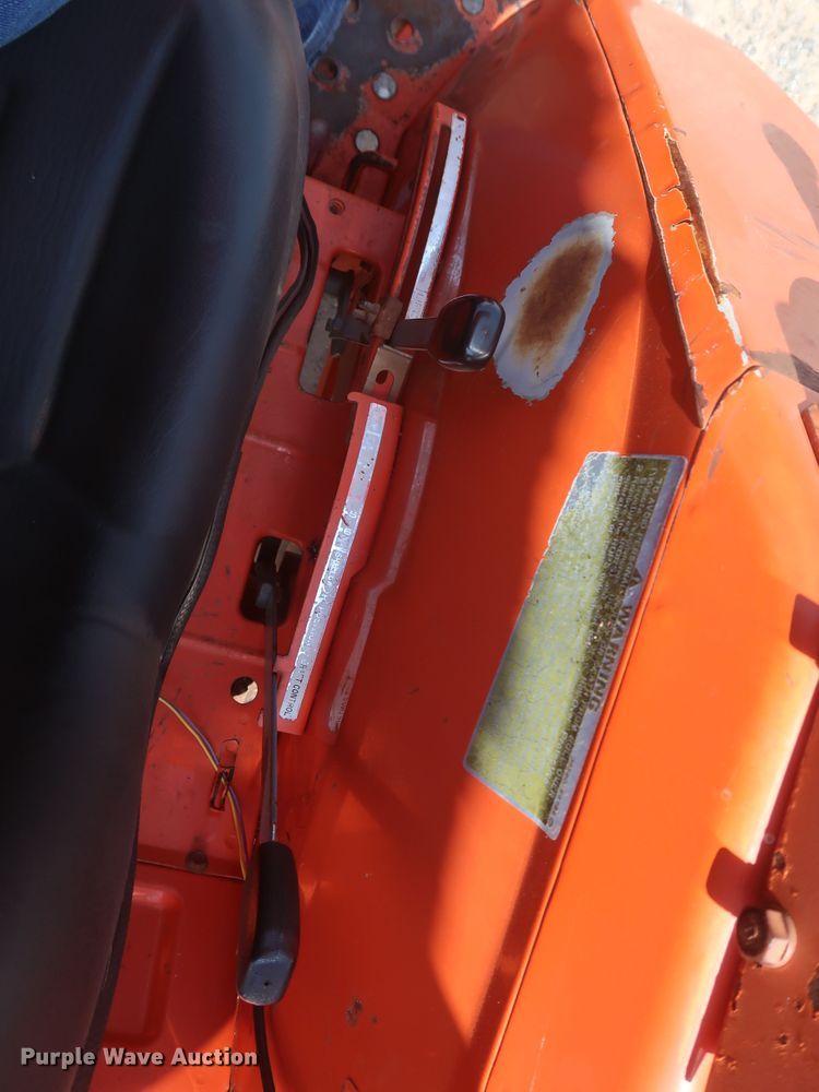 image for item DK3705 Kubota L3650 GST  MFWD tractor