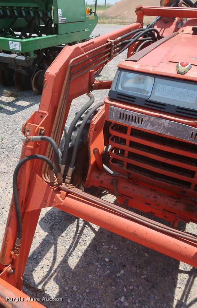 image for item DK3705 Kubota L3650 GST  MFWD tractor