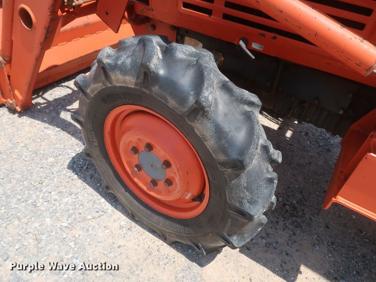 image for item DK3705 Kubota L3650 GST  MFWD tractor