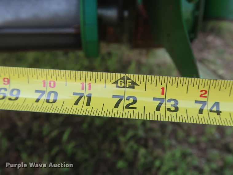 image for item DK3716 2013 John Deere 569 Premium  round baler