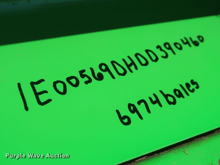 image for item DK3716 2013 John Deere 569 Premium  round baler