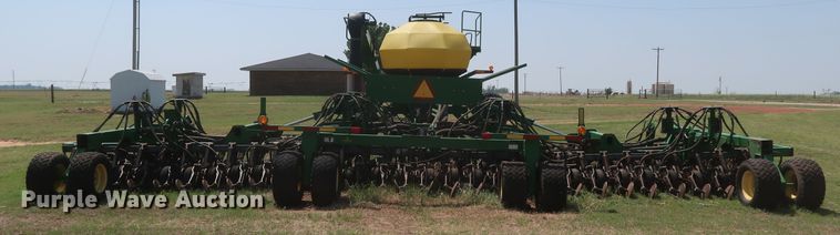 image for item DK3722 2007 John Deere 1890  air seeder